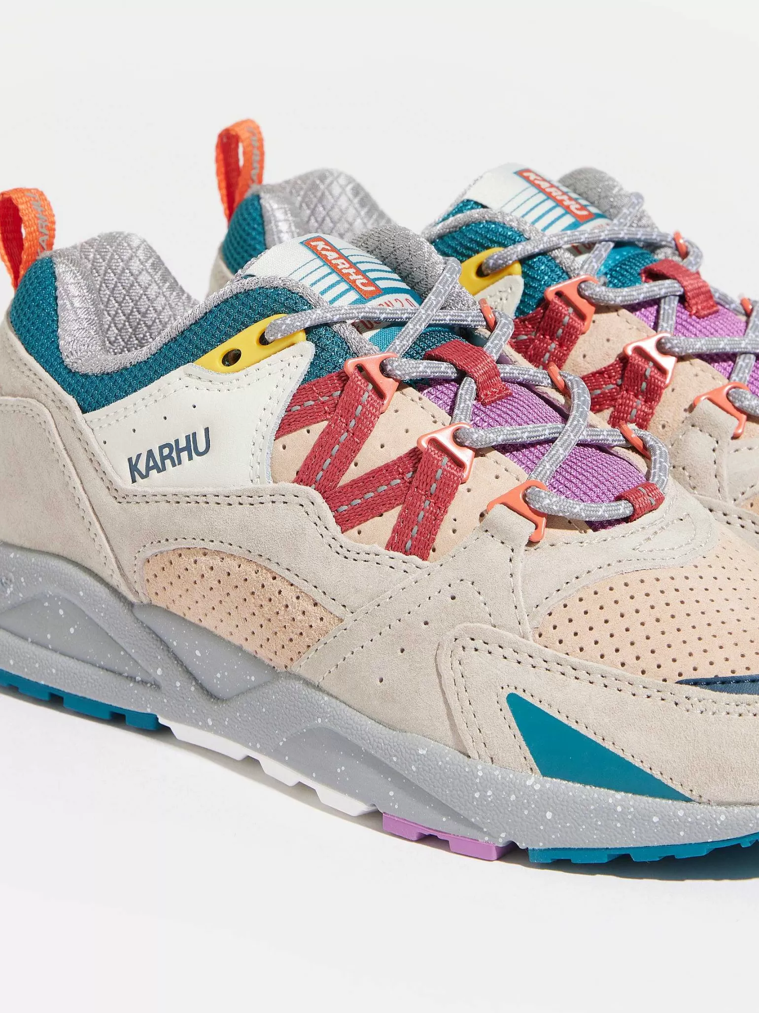 | Fusion 2.0 For Women^Karhu Hot