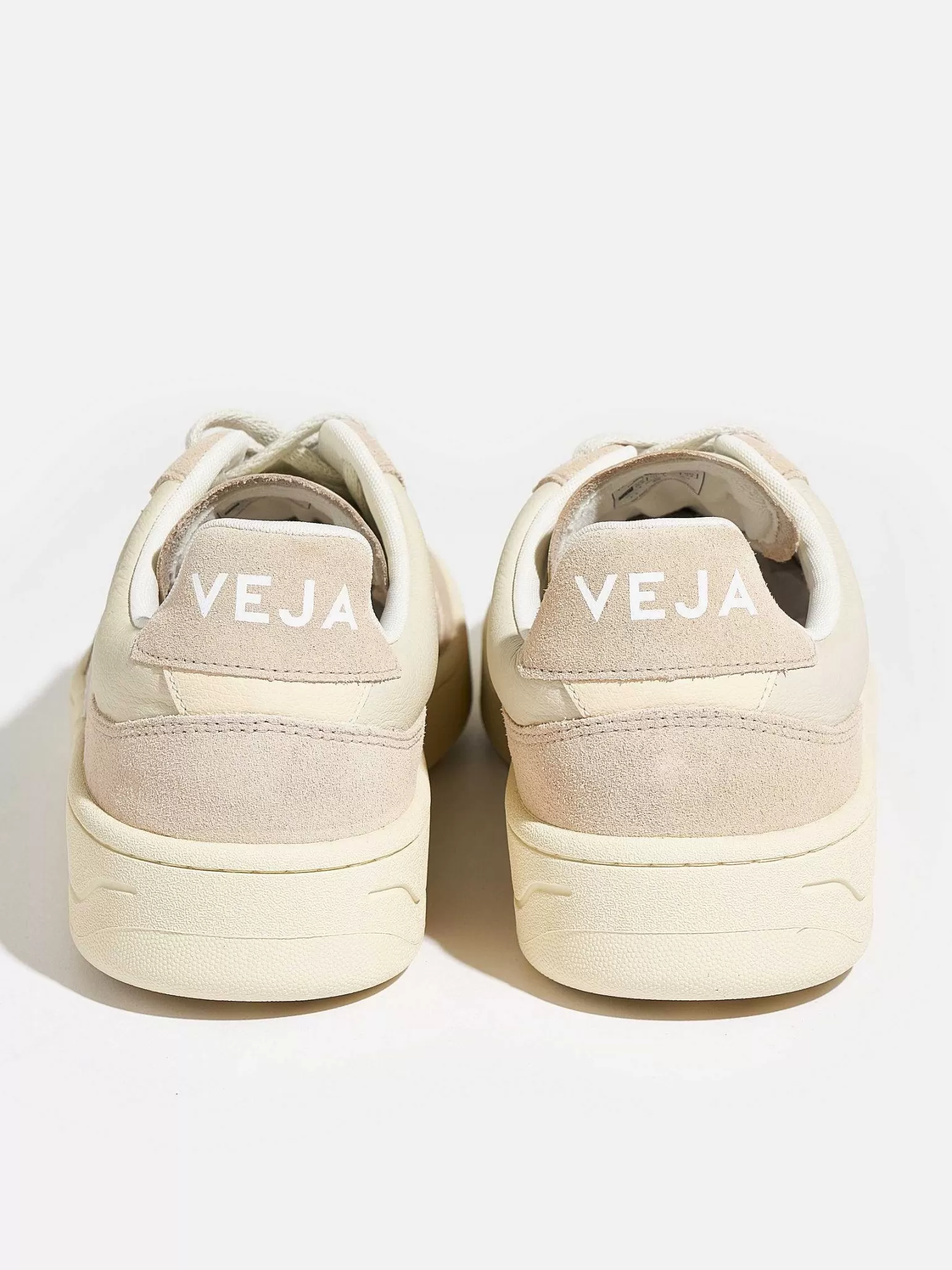 | V-90 For Men^Veja Shop